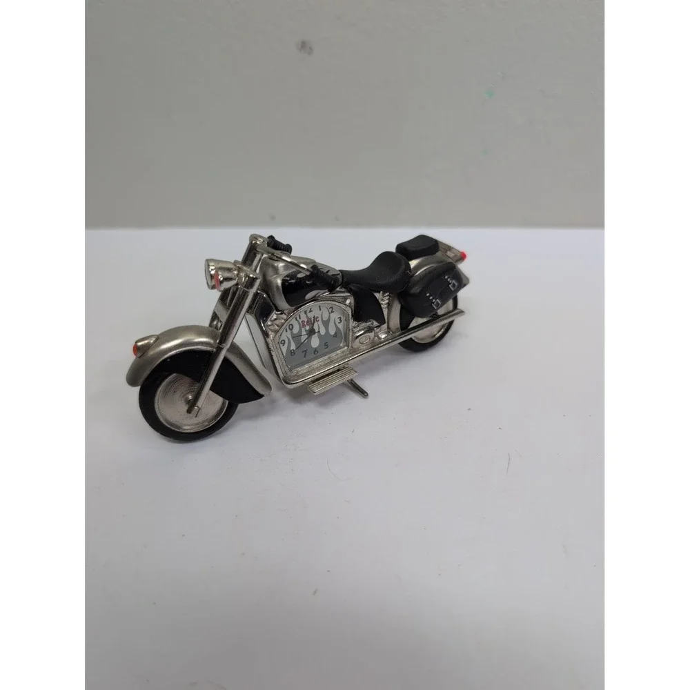 VINTAGE RELIC Limited Edition Motorcycle Biker Desk CLOCK 